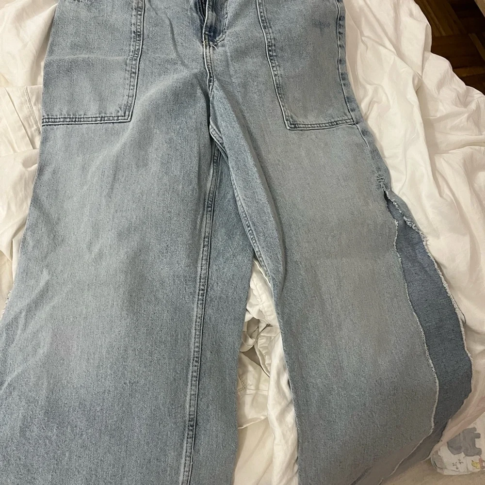High Rise Dad Jean with Slit - Picture 4 of 4